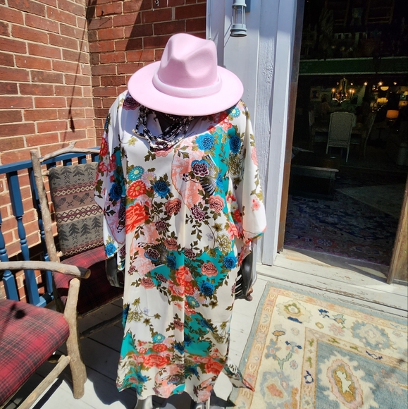 Pretty in Pink Fedora - Super cute 😍 Unisex - Picture 4 of 17